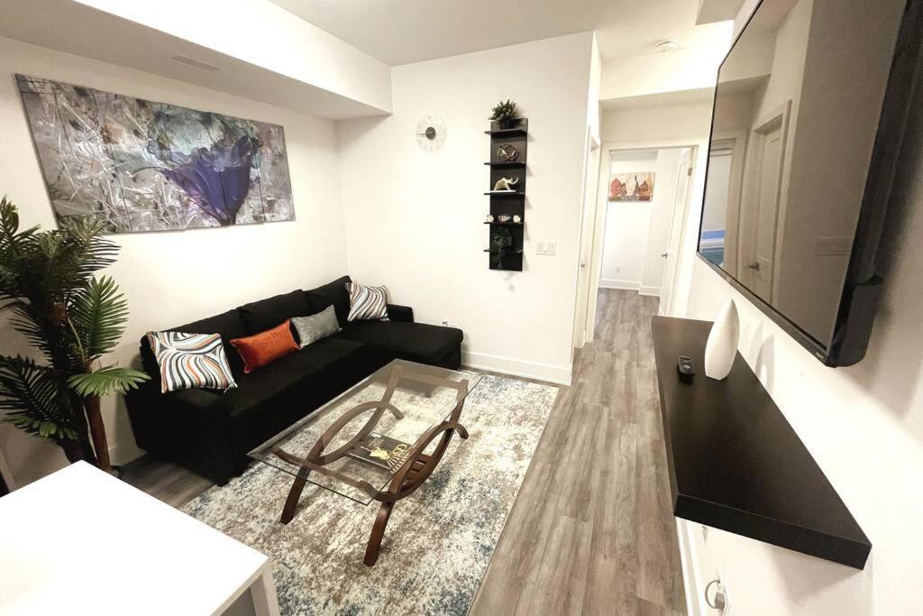 Exquisite, Bright & Modern Condo. Niagara Falls Exterior foto