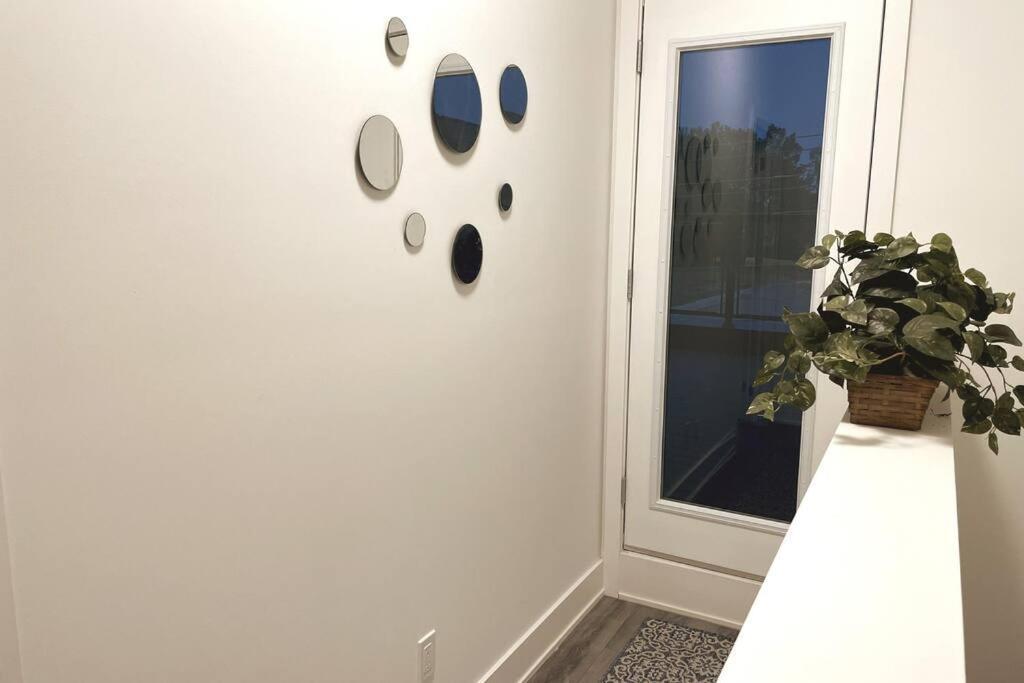 Exquisite, Bright & Modern Condo. Niagara Falls Exterior foto